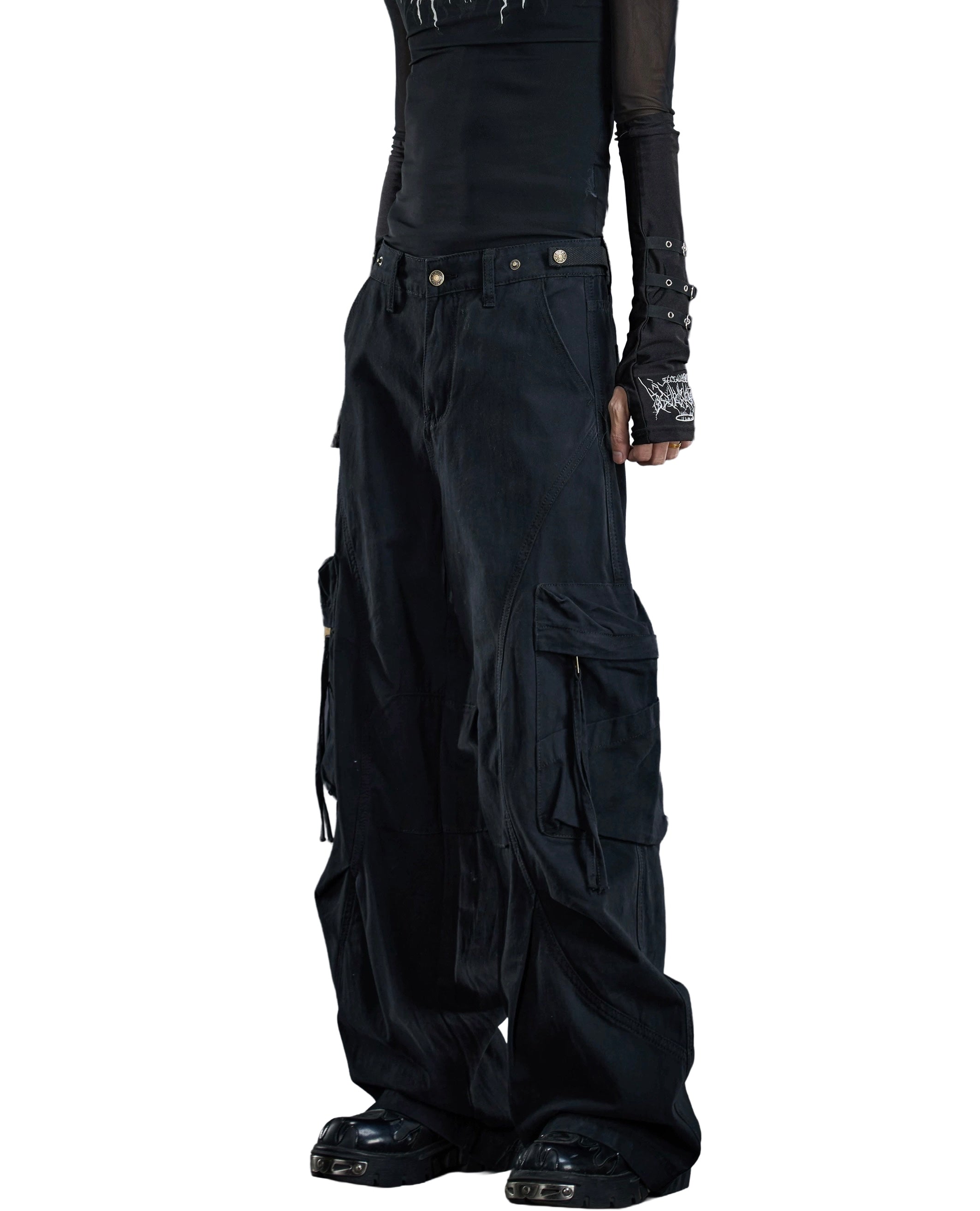 1094 CARGO JEANS